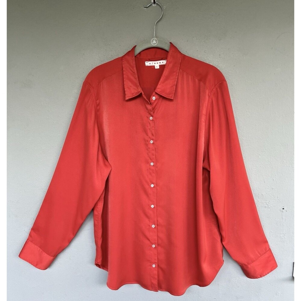 Xirena Silky Shirt Women L Orange Red Button Up Long Sleeve Blouse Quiet Luxury